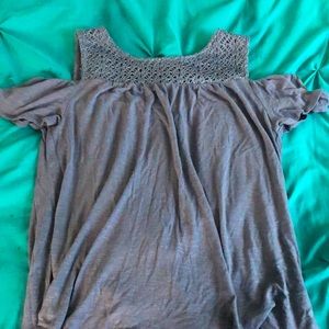Off the shoulders shirt